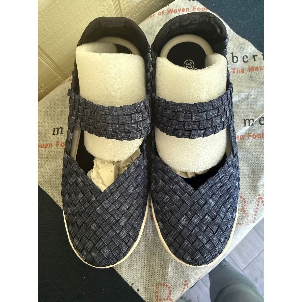 Bernie Mev Kids Woven Mary Jane Sneakers Navy Blue Elastic Flats Size 32 - Picture 4 of 8